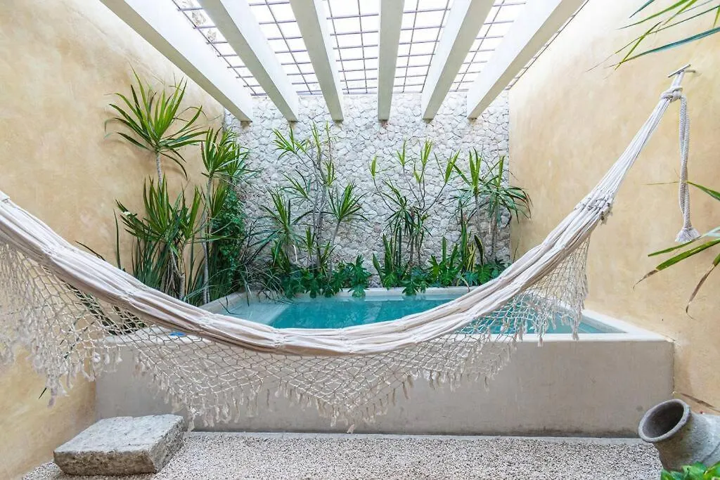 Casa Itinerante, Santa Ana / Merida, Centro. Дом отдыха